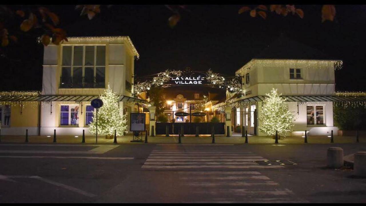 Studio A 1 Kilometre De Disneyland Paris Montevrain Exterior photo